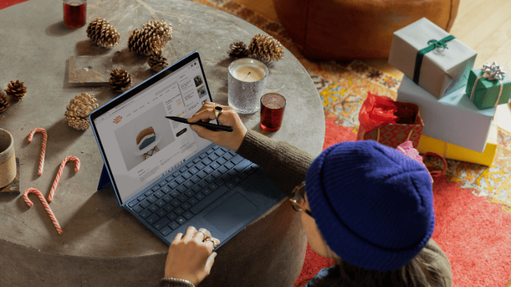 woman working on laptop